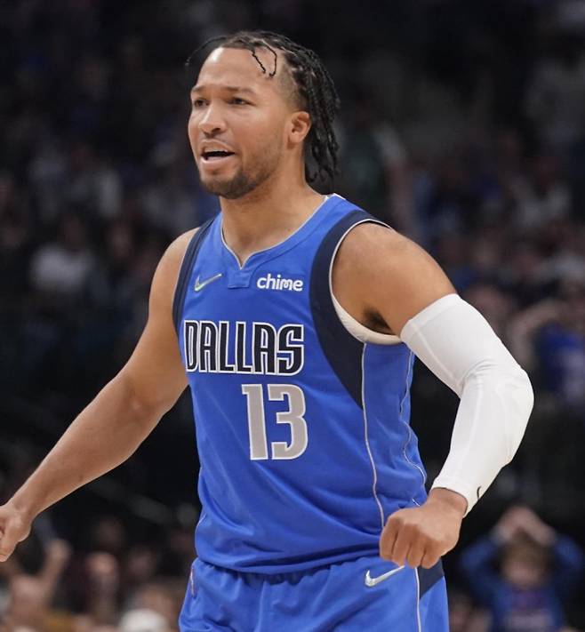 제일런 브런슨. 댈러스 매버릭스 공식 SNS 제공
