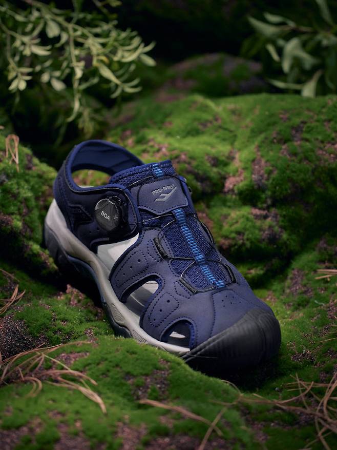 프로스펙스 아웃도어 샌들. (사진=프로스펙스)