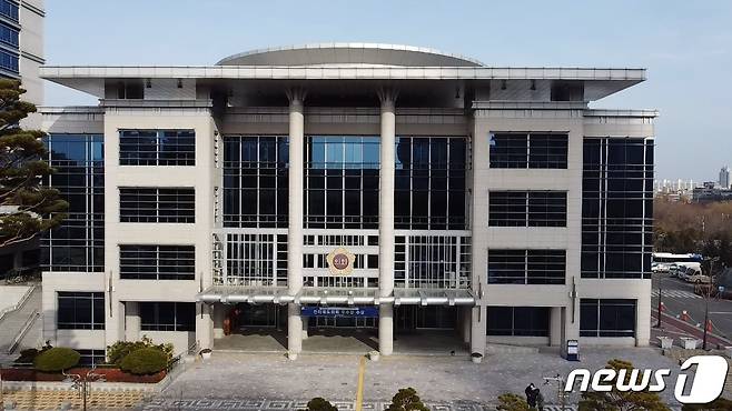 (전북=뉴스1) 김동규 기자 = 전북도의회 소수당 당선인들이 의장단과 상임위원장단을 구성한 더불어민주당에 반발하고 있다../뉴스1 © News1 김동규 기자