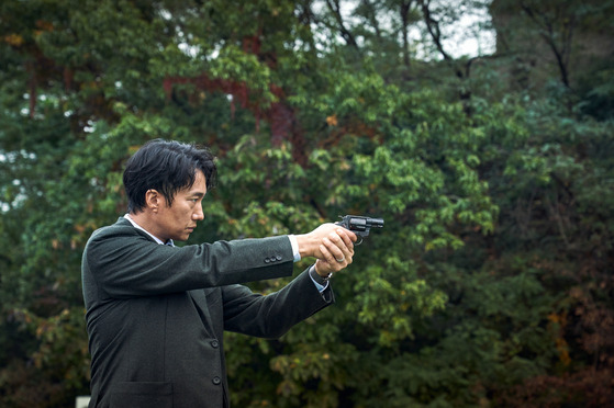 The character of Hae-jun was inspired from the Martin Beck police mystery series that Park Chan-wook came across during his high school years. [CJ ENM]