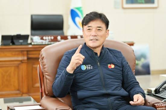 윤경희 청송군수.[청송군 제공]