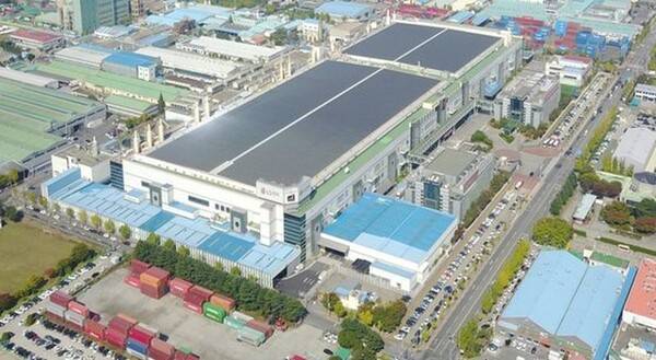 LG이노텍이 LG전자로부터 인수한 구미 A3 전경. FC-BGA 신규 라인이 설치될 가능성이 높습니다. 사진제공=LG전자