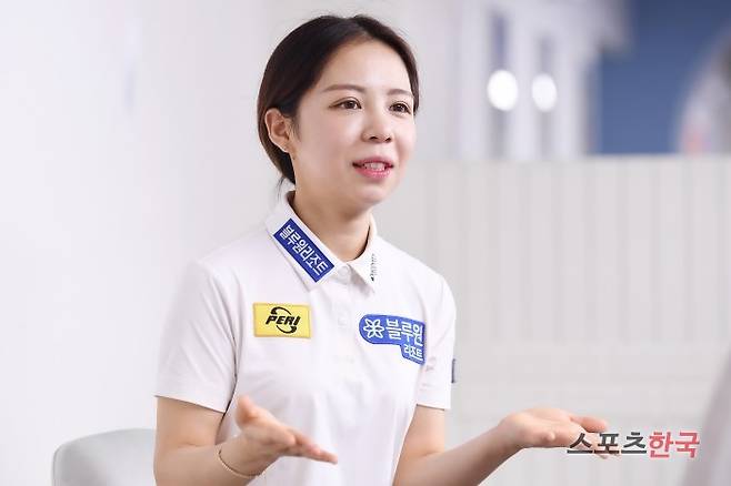 프로당구 선수 김민영이 스포츠한국과 인터뷰를 하고 있다. ⓒ이혜영 기자 lhy@hankooki.com