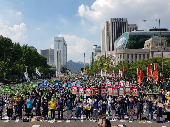 2일 오후 3시 전국민주노동조합총연맹이 서울 세종대로 일대에서 '7·2 전국노동자대회'를 열었다. /사진=윤홍집 기자