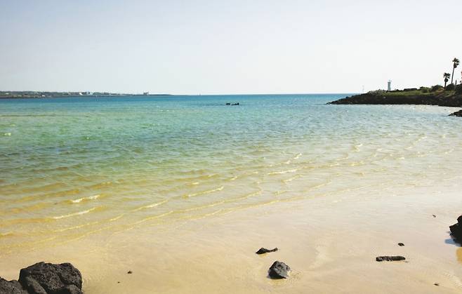 제주 표선해수욕장(사진 =  비짓제주)