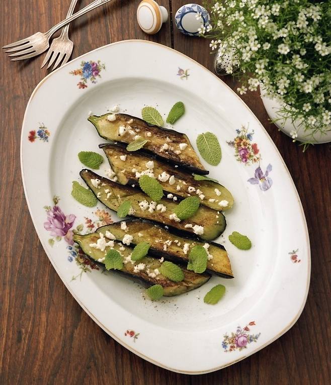 가지구이와 페타치즈 삼합