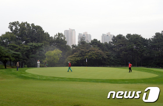 경기도의 한 골프장. 2016.10.2/뉴스1 © News1 최현규 기자