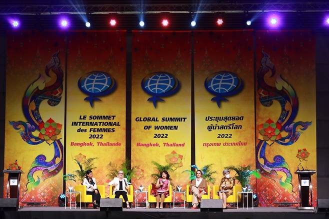 2022 세계여성지도자회의가 열린 태국 방콕 센타라그랜드호텔 앳 센트럴월드에서 각국의 여성 기업인과 정치인들이 포럼을 진행 중이다. /사진=GSW 제공