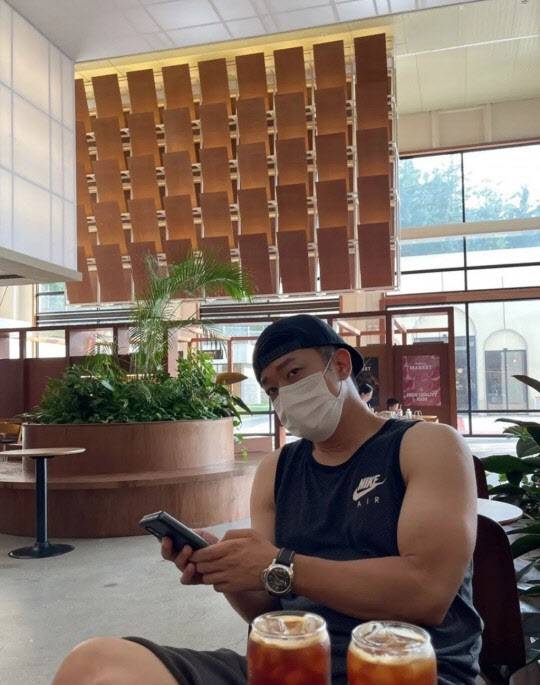 알렉스