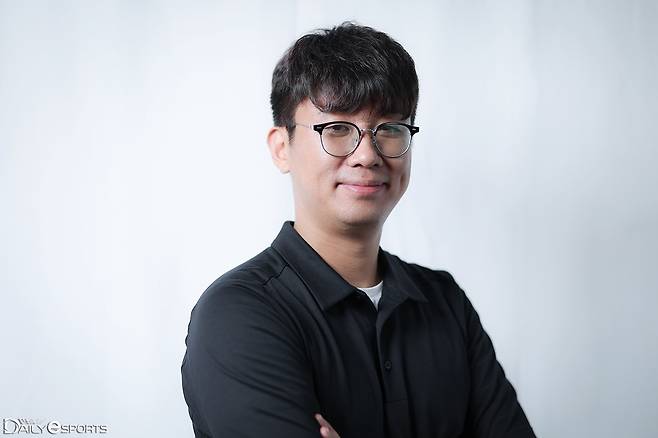 팀스노우볼의 윤윤현 대표.