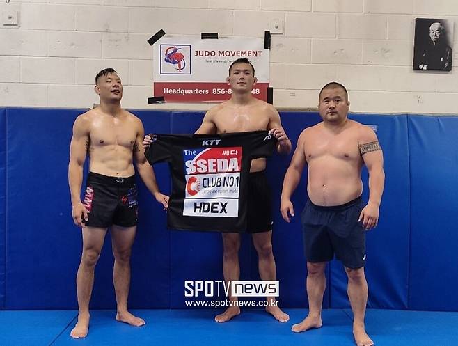 ▲ 정다운 결전을 앞두고 현지 적응 훈련 중인 코리안탑팀.