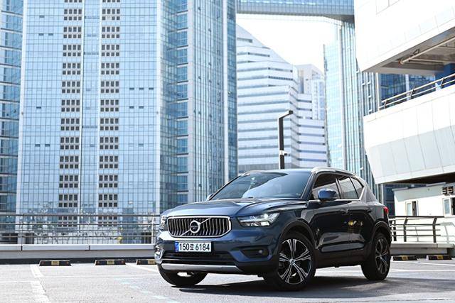 볼보 XC40 B4 인스크립션 AWD 시승기
