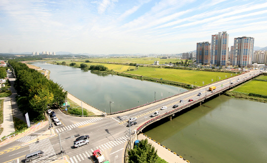 아산시 충무교 사진. 사진=아산시 제공