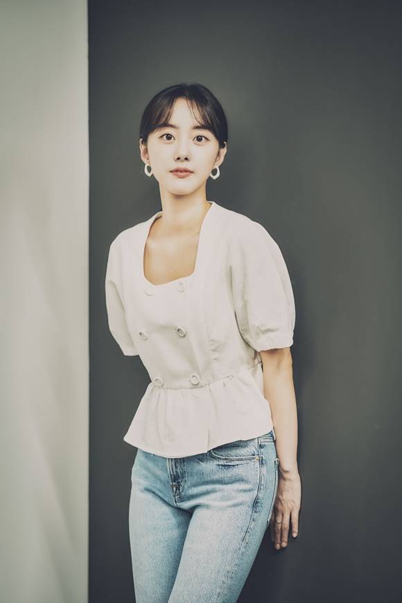 박세완은 "연기가 재밌다. 앞으로도 연기가 일로 느껴지지 않았으면 좋겠다"고 말했다. /왓챠 제공