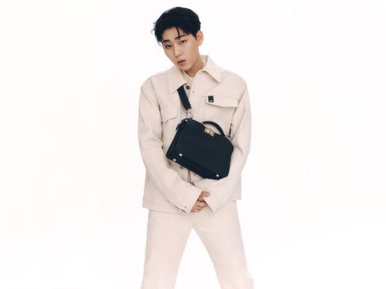 Zico in Fendi's 2022 S/S Capsule Collection with a Fendi Peekaboo bag [FENDI]