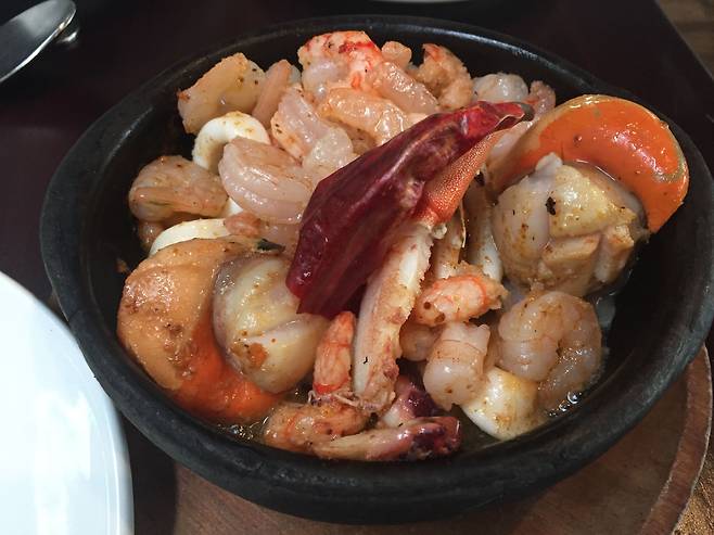 색다르지만 한편으로 우리나라 해물 요리들과 유사한 것들도 많다. /박진배 뉴욕 FIT 교수, 마이애미대학교 명예석좌교수