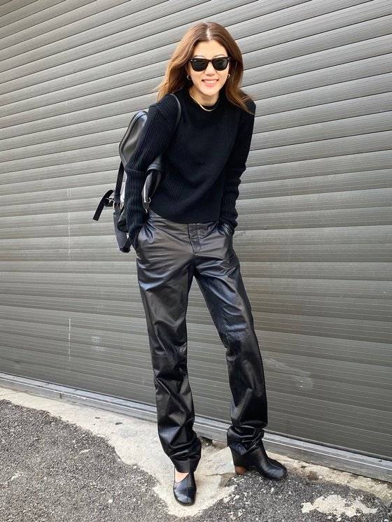 마뗑킴의 모든 것을 기획하고 만드는 92년생 김다인 대표. 마뗑킴은 김 대표의 스타일이 그대로 담긴 패션 브랜드다. [사진 마뗑킴]