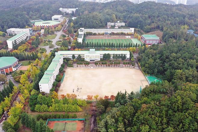 경북 포항제철중학교 전경. *재판매 및 DB 금지