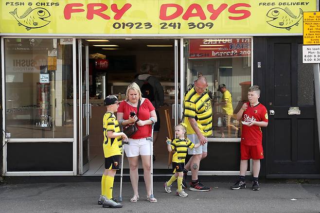 영국 왓퍼드의 한 칩숍. 영국에는 어느 동네든 칩숍이 하나쯤 있다. ⓒEPA