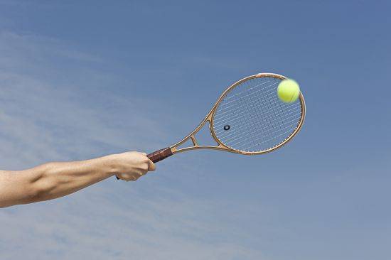 MZ세대가 골프, 테니스, 크로스핏 등을 즐기면서 새로운 스포츠 트렌드를 열고 있다.사진=클립아트코리아