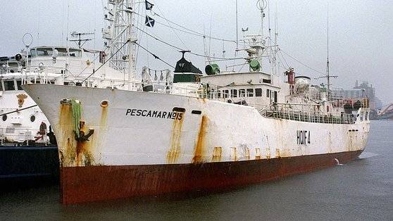 1996년 8월 남태평양에서 끔찍한 집단 살인극이 벌어졌던 페스카마 15호. [중앙포토]