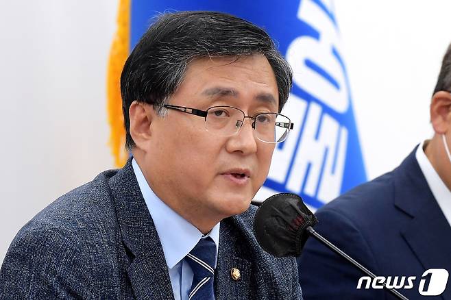 김성환 더불어민주당 정책위의장. (공동취재) /뉴스1 © News1 허경 기자