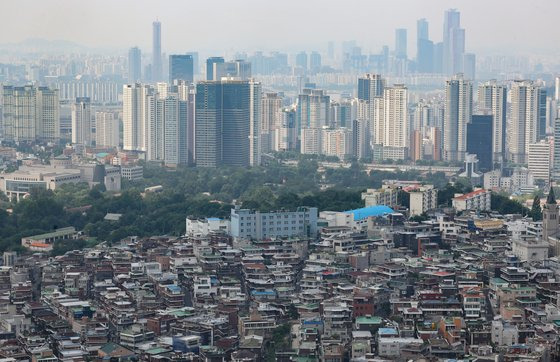 남산에서 바라본 서울 시내 주택 단지 등 부동산의 모습. 연합뉴스