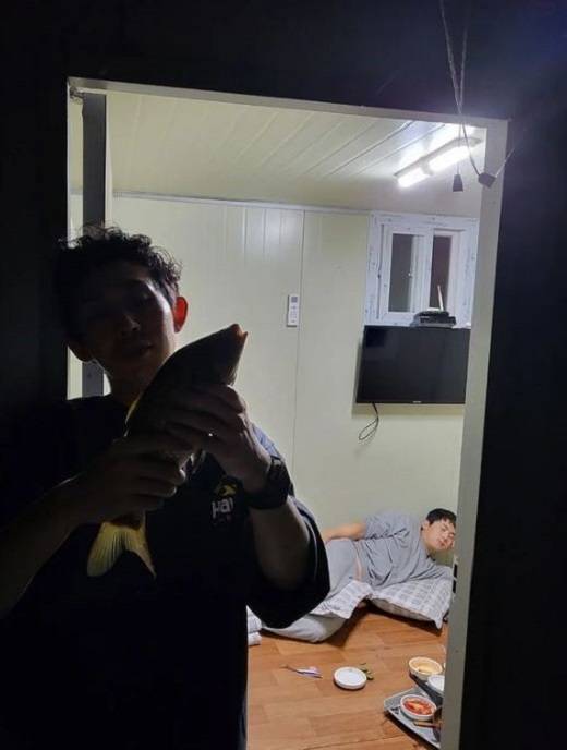 Comicist Gian84 enjoyed a night fishing with singer and composer Code Kunst.On the 24th, Kian84 posted a number of photos on the Instagram, saying, I am going to go fishing at night, and Cocoon wants me to take him.In the photo, Kian84 and Code Kunst shared the fishing rods one by one and enjoyed their leisure.In another photo, a code kunst boasting a fish caught in front of the front and a kian84 relaxing in a comfortable posture were realistically laughed.The netizens responded that it will fly with steam and this is romantic, and Gag Woman Park Na-rae attracted attention by pressing Like on the post.On the other hand, Kian84, Code Kunst, and Park Na-rae are appearing on MBC I live alone.