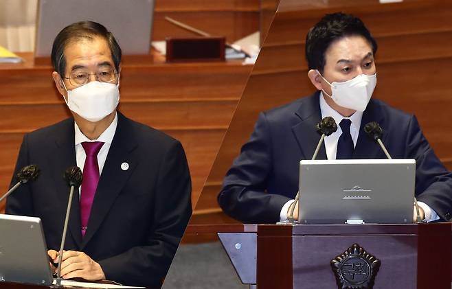 한덕수(왼쪽) 국무총리와 원희룡 국토교통부 장관이 26일 오후 국회에서 열린 경제 분야 대정부질문에서 의원 질문에 답하고 있다. /연합뉴스