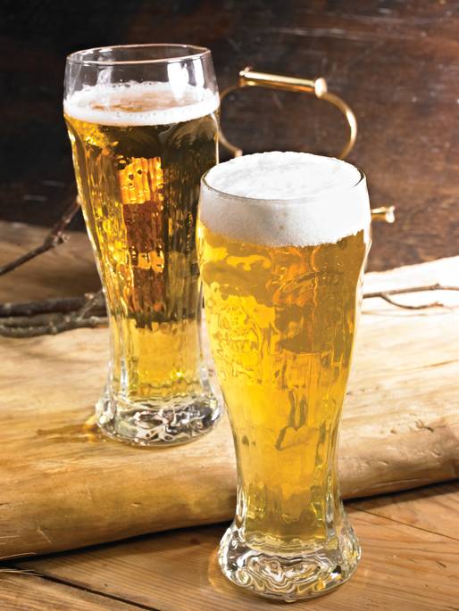 맥주의 이뇨작용은 결석의 자연배출을 돕지만, 요로결석을 예방하지는 못 한다. 오히려 요산을 축적, 요로결석을 유발할 수 있다.  / 게티이미지뱅크