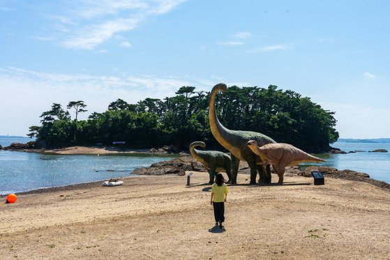 2015년 공룡발자국 화석이 발견된 충남 보령 학성리 염성해변.