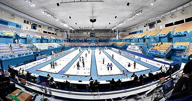 '2023 믹스더블·시니어 세계선수권대회'가 열릴 강릉컬링센터. (대한컬링연맹 제공)