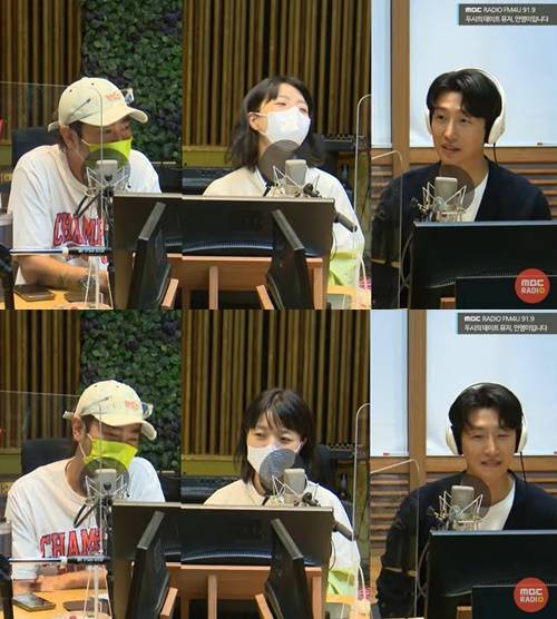 ‘두데’ 강기영 사진=MBC FM4U ‘두시의 데이트 뮤지, 안영미입니다’ 캡처