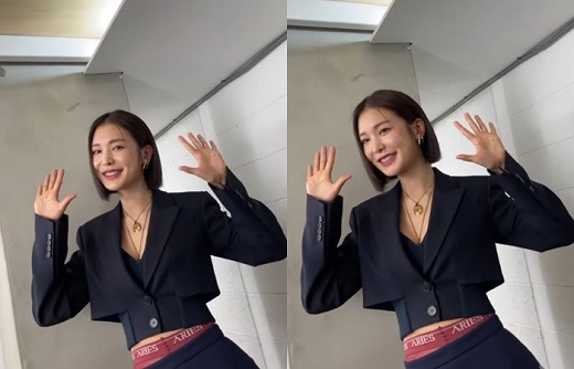 Actor Jung Yoo-jin (33) caught the eye with a reversal charm.On the 2nd, Jung Yoo-jin posted a short video on his instagram with a hashtag called #behindthescenes.Jung Yoo-jin in the video emanated an alluring atmosphere with a large necklace on a slightly waist-revealing top.Jung Yoo-jin also took both hands and laughed charmingly, robbing the eye; several netizens who encountered the video were pretty and thumb chuck.On the other hand, Jung Yoo-jin played the role of evil girl Jin Yu-hee in the Netflix series Remarriage & Desires released on the 15th of last month.