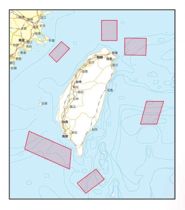 중국이 낸시 펠로시 미국 하원의장의 대만 방문에 대한 대응으로 대만포위 군사훈련을 예고한 6개 구역. 신화통신