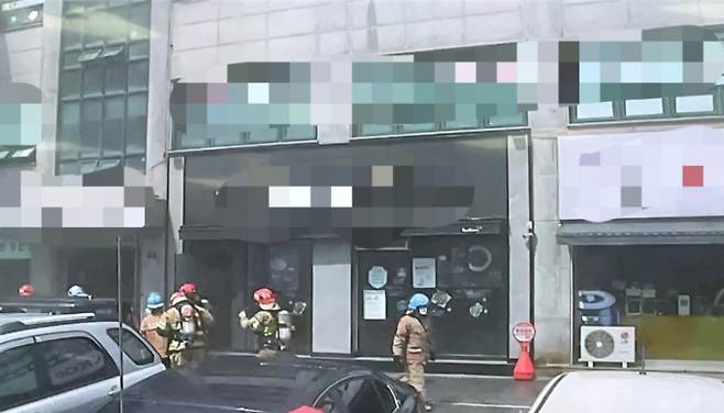 경기 이천시 관고동의 한 병원에서 불이 발생해 5명이 사망했다. /사진=뉴스1(경기도소방재난본부 제공)
