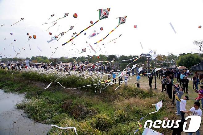 제24회 김제지평선축제가 다음 달 29일부터 10월3일까지 벽골제 일원에서 진행된다.ⓒ 뉴스1
