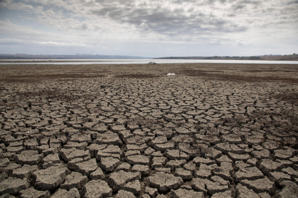 프랑스는 지난 6월부터 하루 최고기온 40도 이상의 폭염과 가뭄으로 비상 상황에 놓였다. [사진=뉴시스]