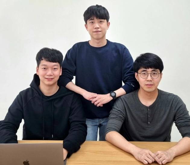 레브잇(올웨이즈) 공동창업자들. 왼쪽부터 박상우, 강재윤, 이현직. 레브잇 제공