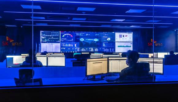 SK쉴더스의 통합 보안 관제센터 '시큐디움 센터' 전경 [사진=SK쉴더스]
