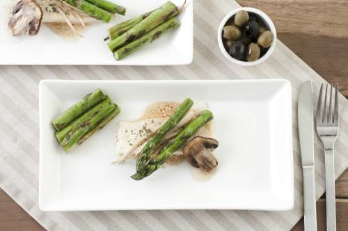 엽산이 많이 든 아스파라거스 등이 고중성지방혈증 예방-조절에 기여해 혈관 질환을 막는데 도움이 된다. [사진=클립아트코리아]