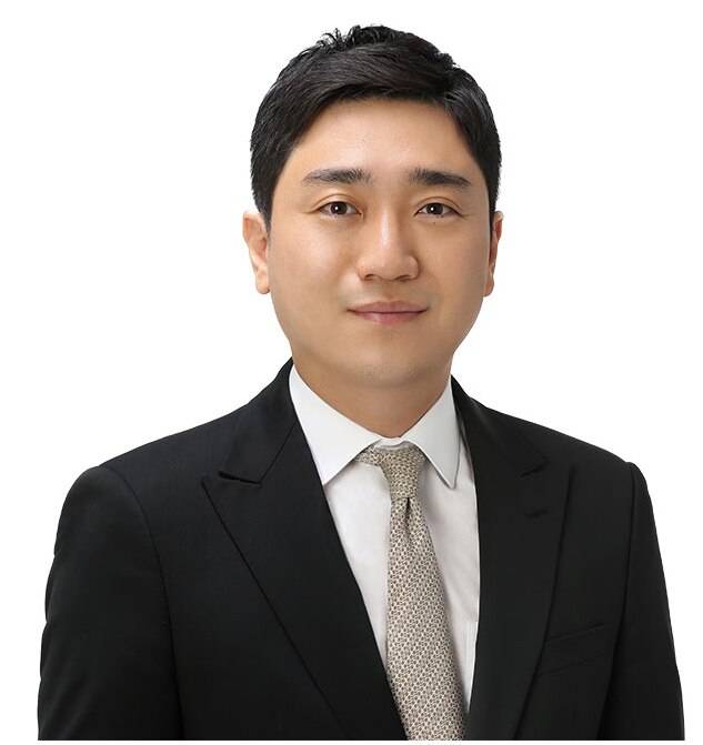 배태준 위어드바이즈 변호사.  서울대 법대 학사, 미국 조지타운대 로스쿨 LLM 현 변호사(대한민국/미국 뉴욕 주), 전 김앤장 법률사무소 근무, 전 미국연방거래위원회(FTC) 인턴쉽 수료. /사진=배태준