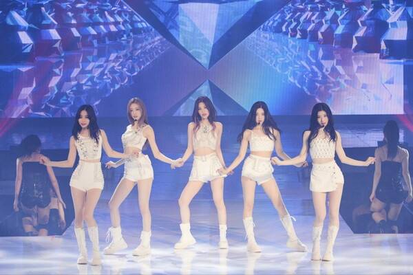 ▲ 있지가 첫 월드투어 서울 공연을 벌이고 있다. 제공|JYP엔터테인먼트