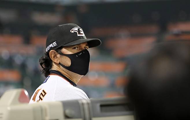 ▲ 이제 한화 프런트는 수베로 감독에게 싸울 전력을 안겨줘야 한다 ⓒ연합뉴스