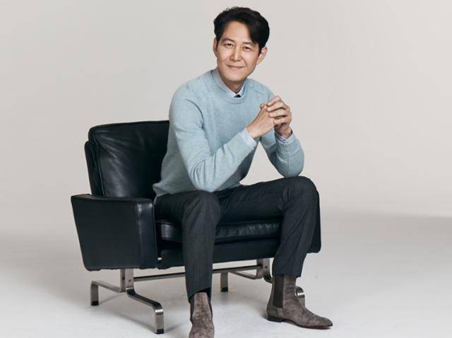 배우 이정재. 아티스트컴퍼니