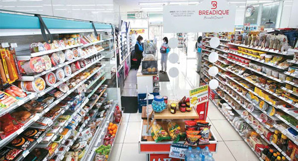 GS25 convenience store. [Photo by GS Retail Co.]