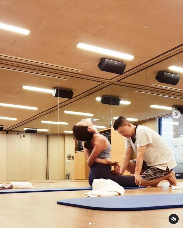 ▲ 배우 김지호, 김호진 부부. 출처| 김지호 인스타그램