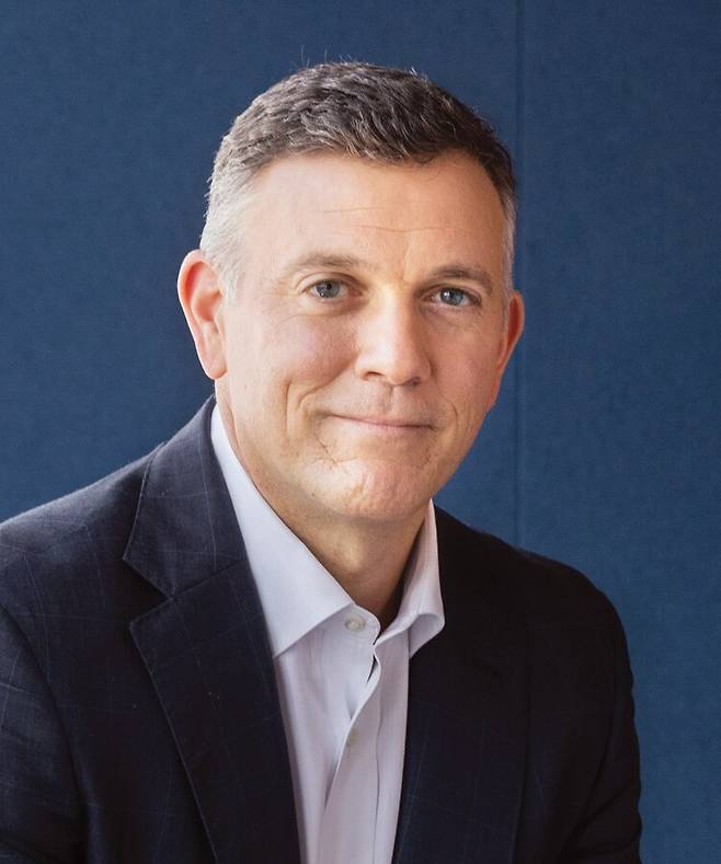 마이크 프레노 베어링자산운용 회장 겸 CEO./베어링자산운용 제공