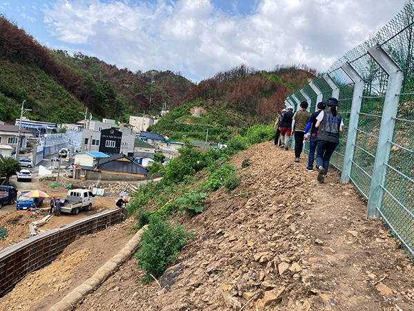 대형산불 피해지 응급복구 현장 점검.(사진=산림청)