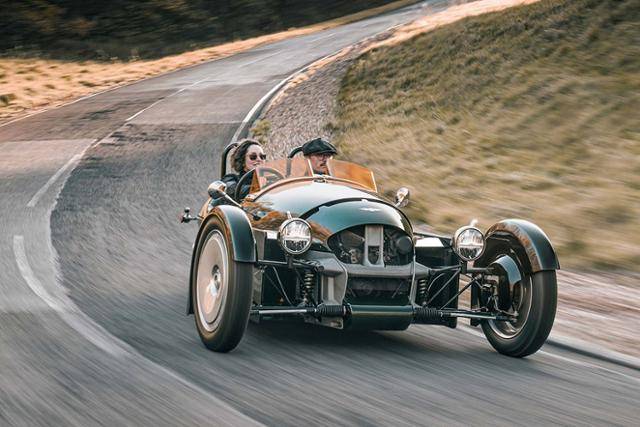 모건 슈퍼 3 리뷰